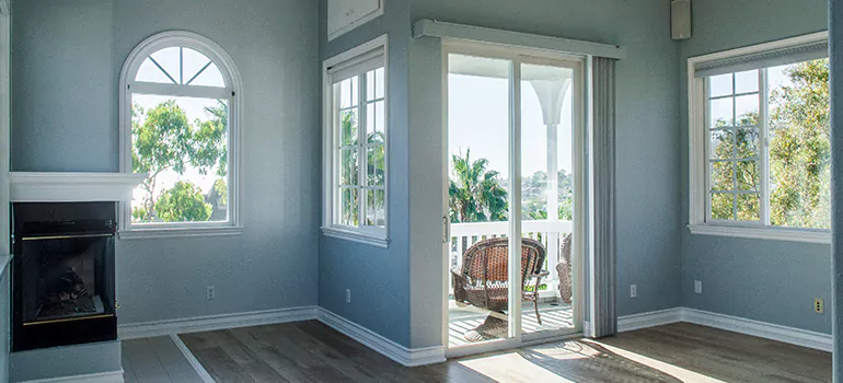 Glass Door Repair in Dania Beach, FL