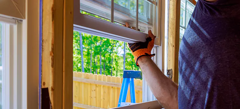 >Bay Window Curtain Rail Track in Dania Beach, FL