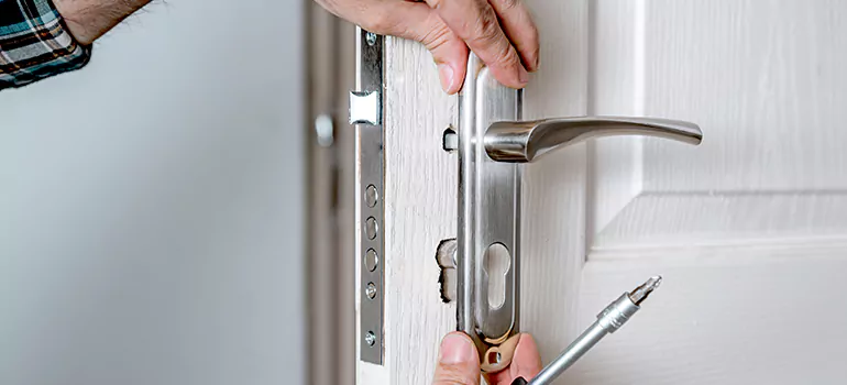 Front Door Knob Repair in Dania Beach, FL